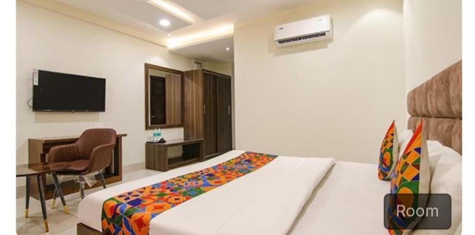 Hotel Prism Grand Zirakpur Exteriér fotografie